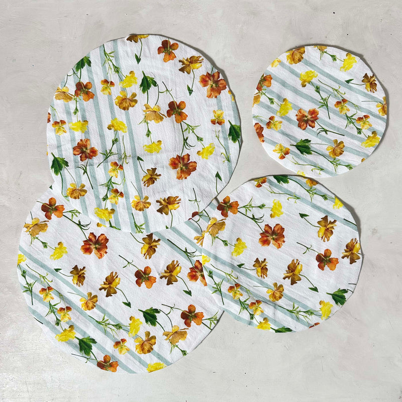 Buttercups  Dish Cover