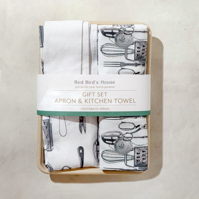 Kitchen Utelsils / Set of Apron and Kitchen Towel