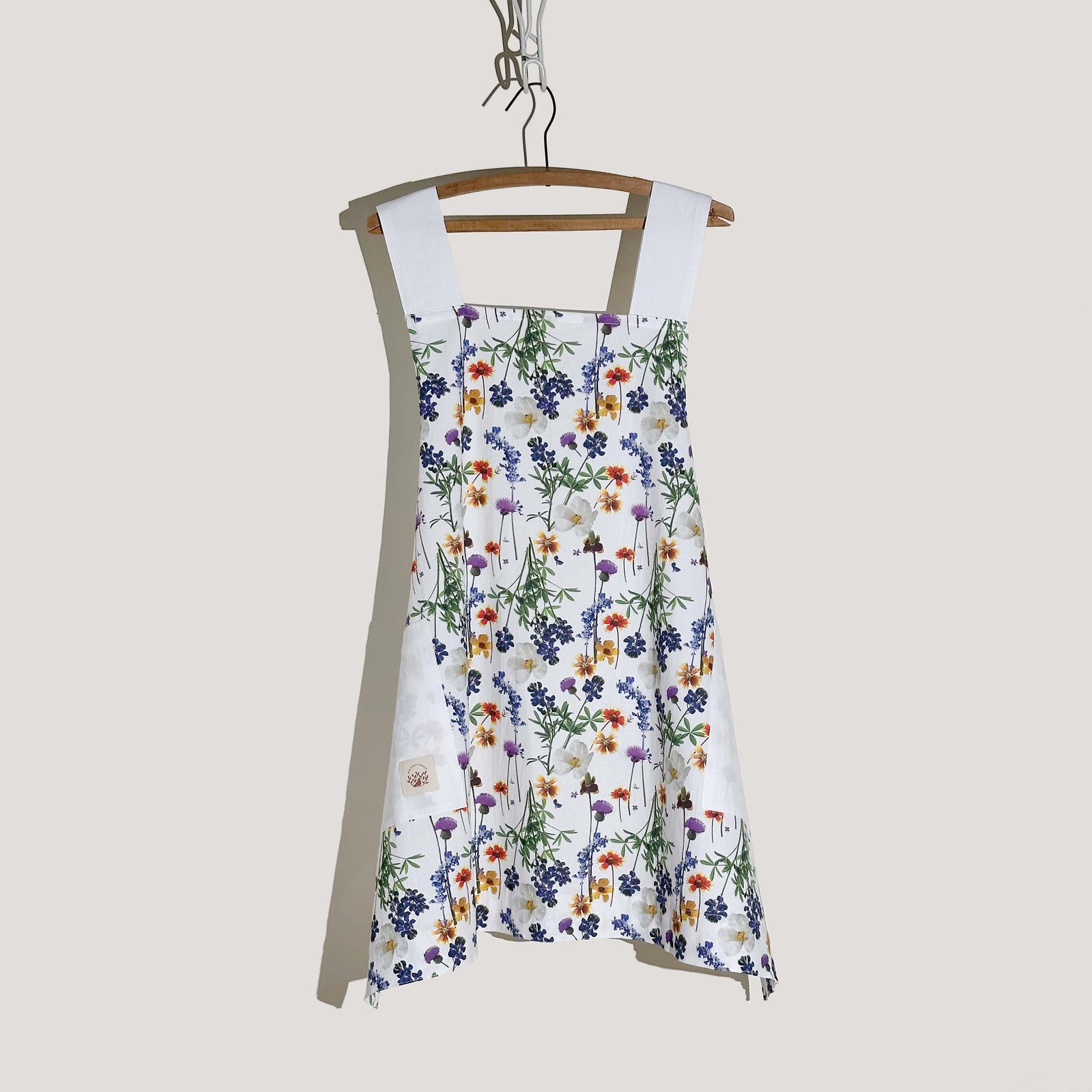 Wildlowers Crossed Apron